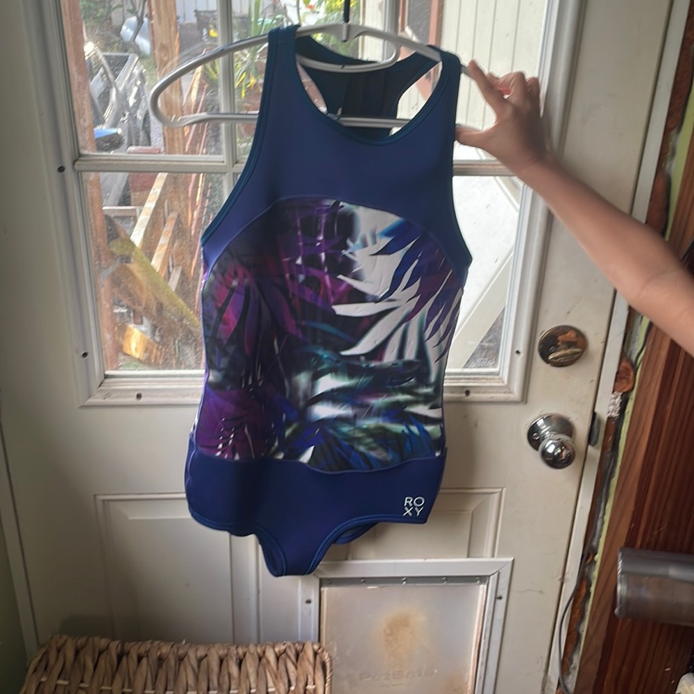 Roxy wetsuit. 1mm